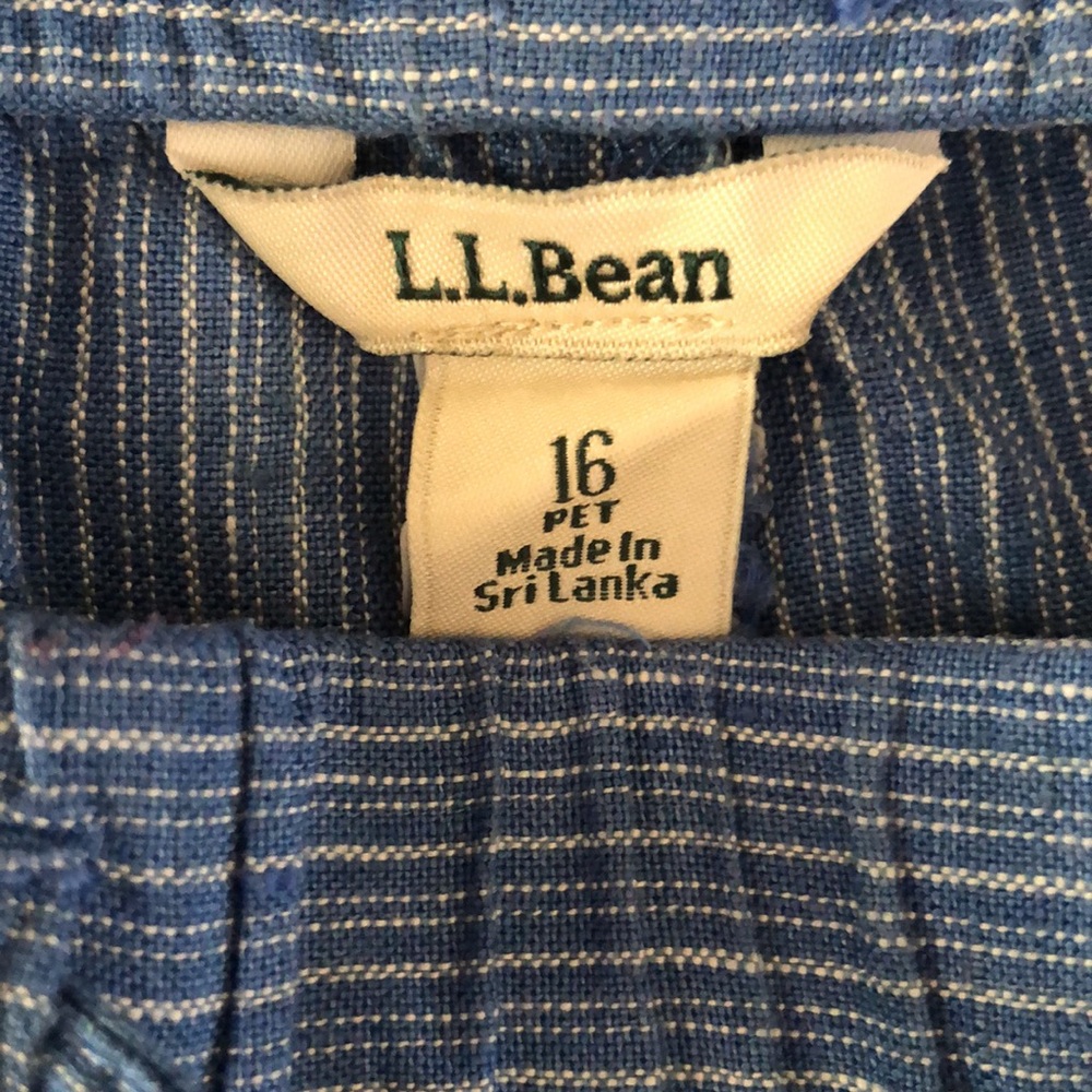 LL Bean Linen Drawstring Capris - Picture 3 of 4